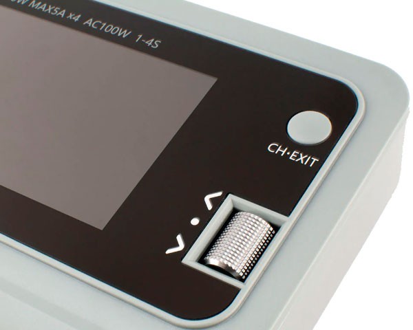 Зарядний пристрій ToolkitRC Q4AC 4x50W AC/DC Smart Charger XT60